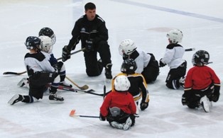 Hockey | Breckenridge Recreation