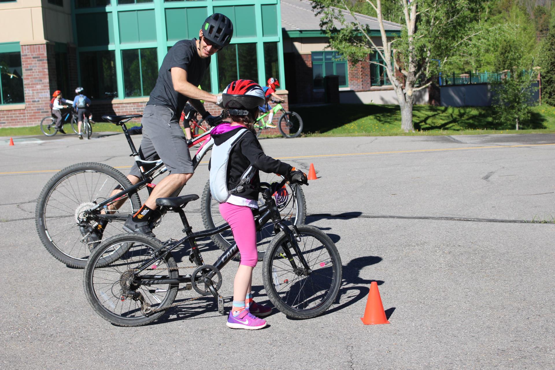 Mountain bike camper with instructor