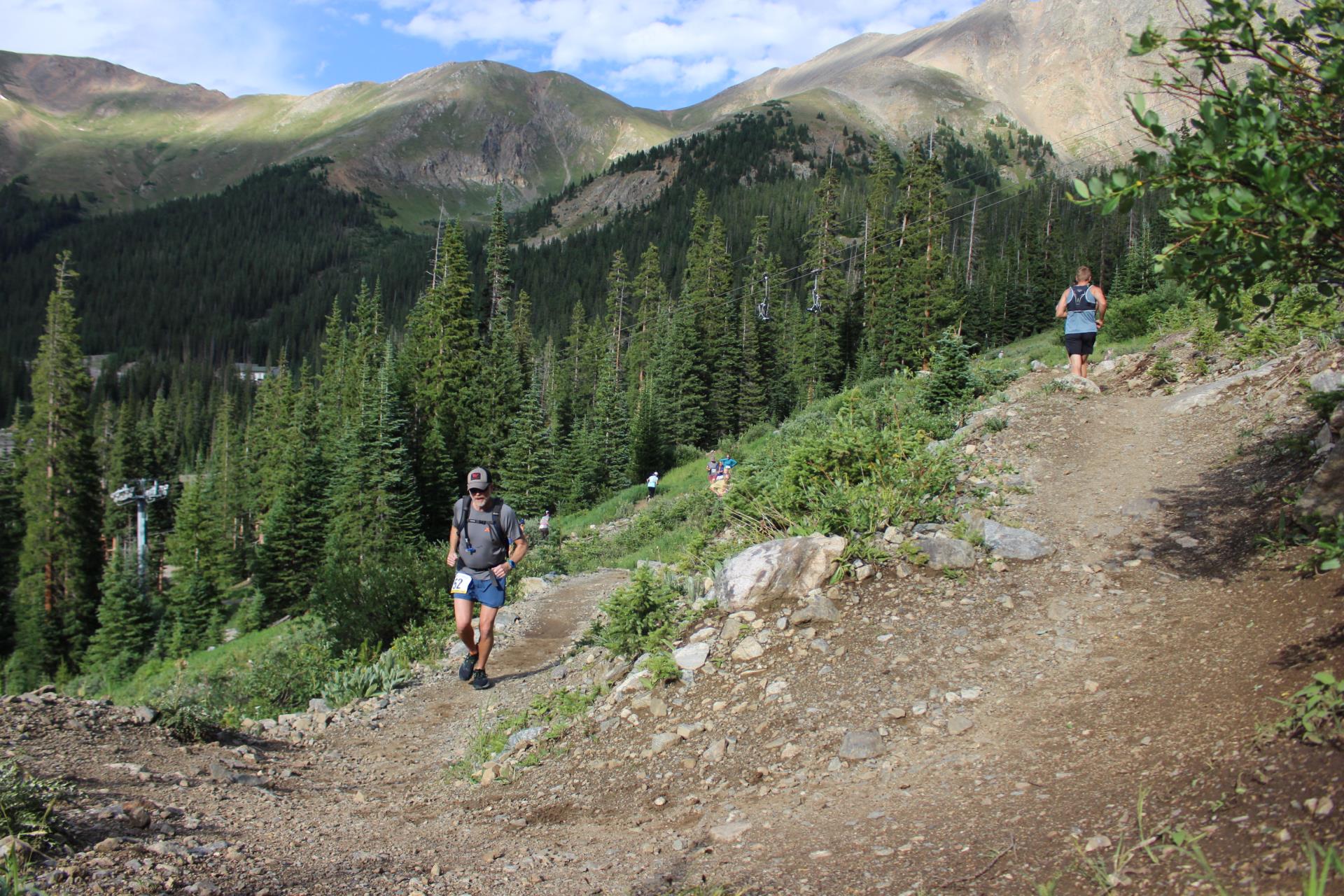 Two trail runners during Arapahoe Ascent 2023